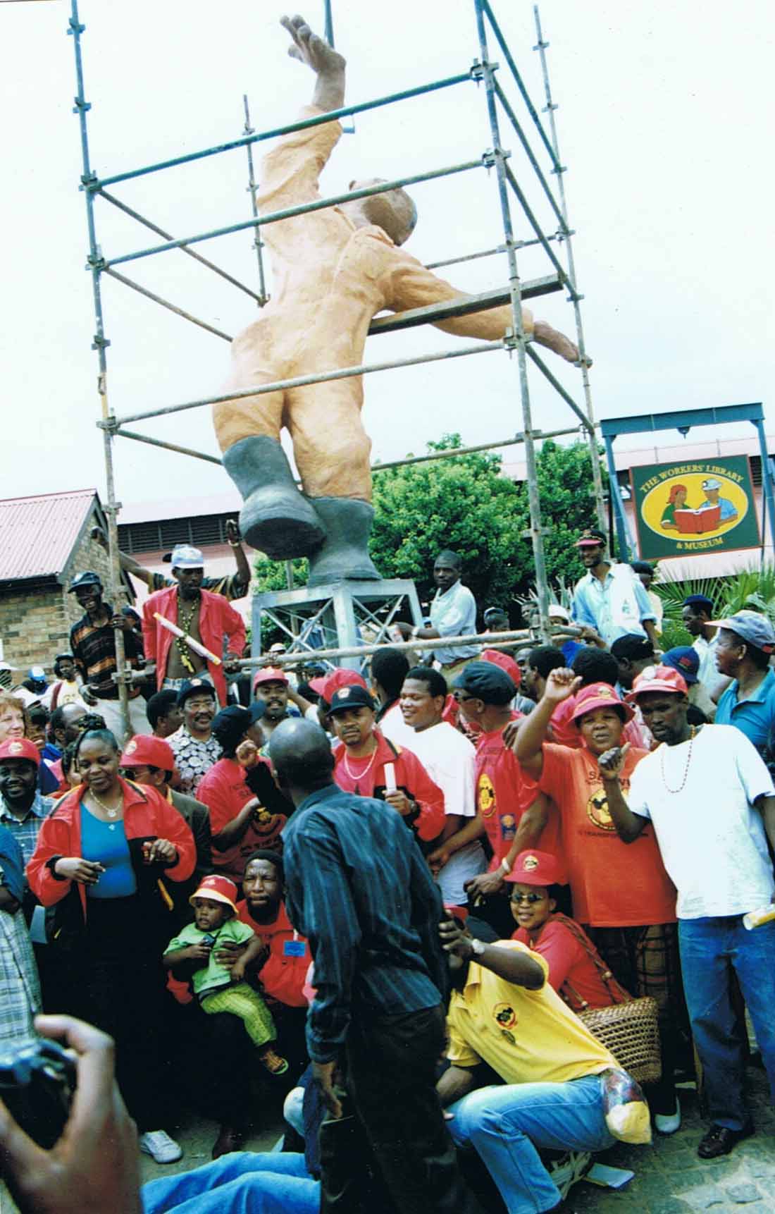 Municipal workers union.jpg